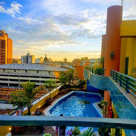 אסונסיון Hotel Las Margaritas מראה חיצוני תמונה