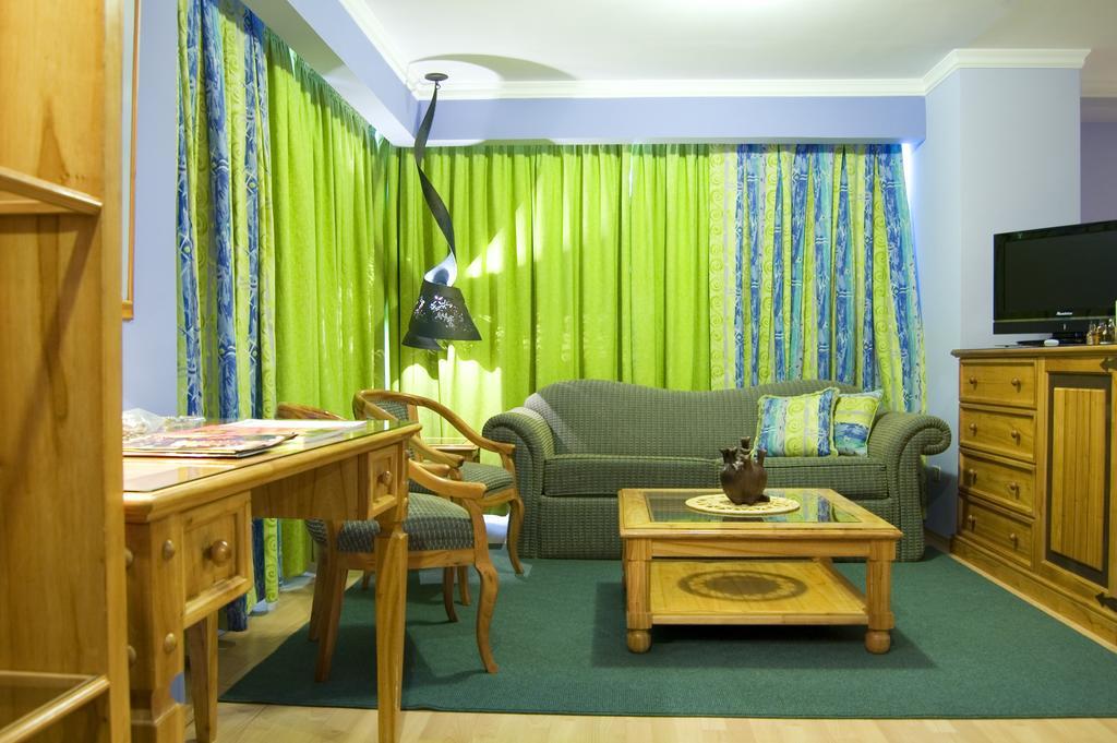 אסונסיון Hotel Las Margaritas מראה חיצוני תמונה
