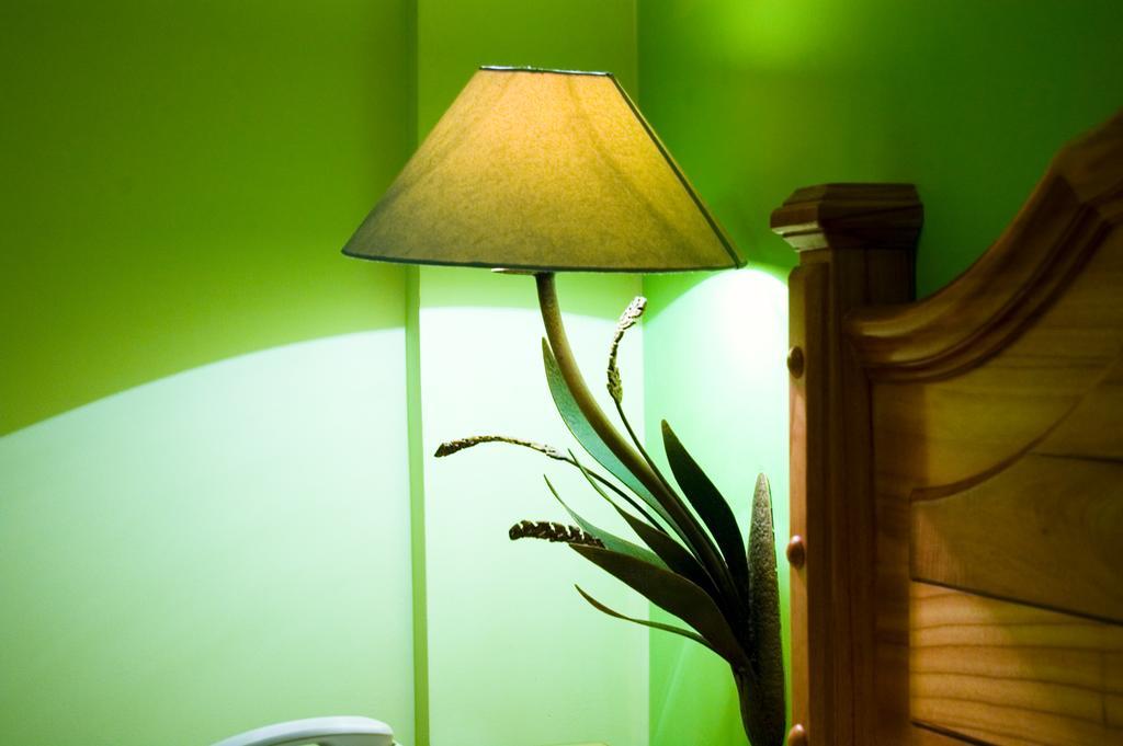 אסונסיון Hotel Las Margaritas מראה חיצוני תמונה