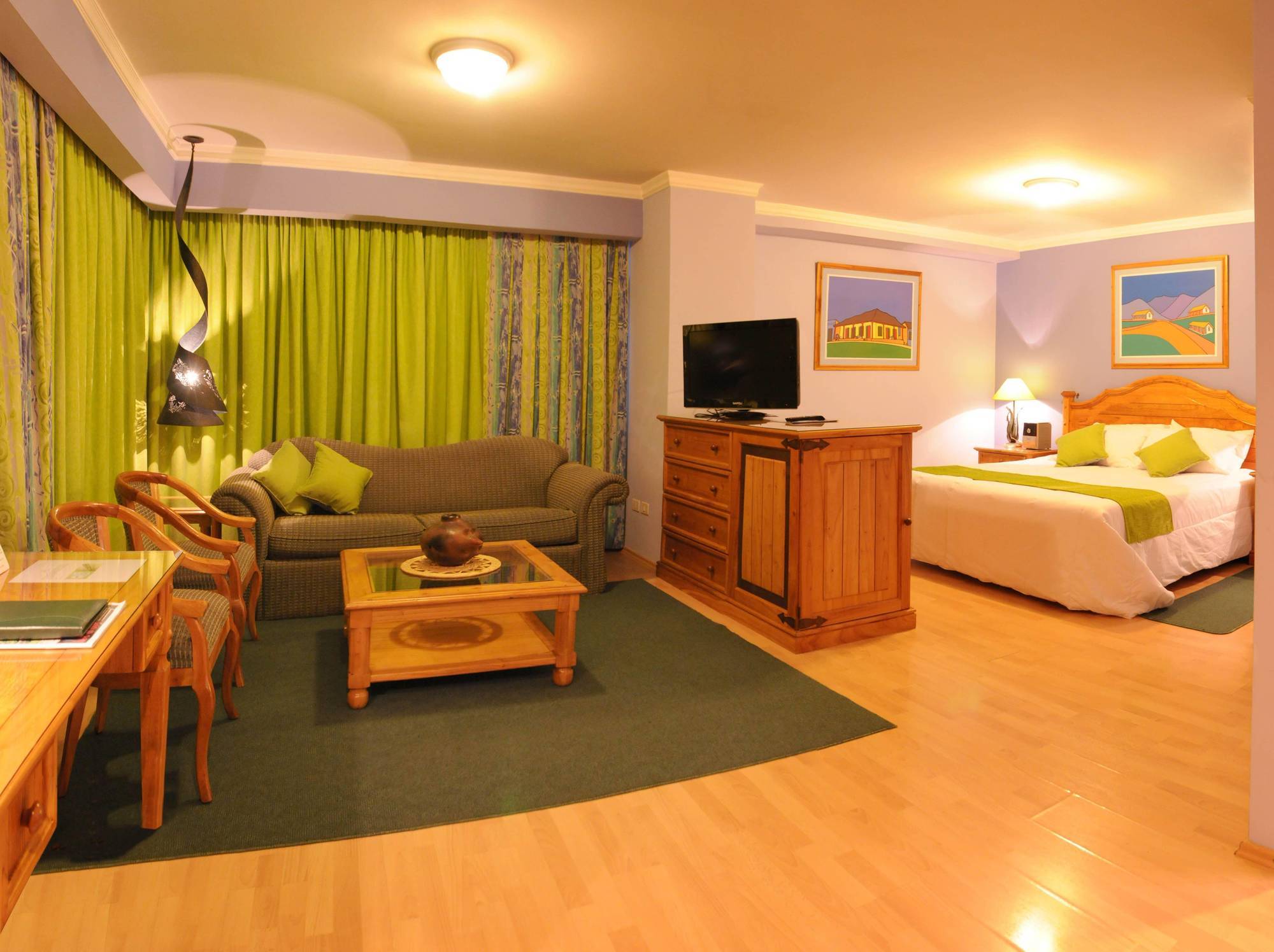 אסונסיון Hotel Las Margaritas מראה חיצוני תמונה