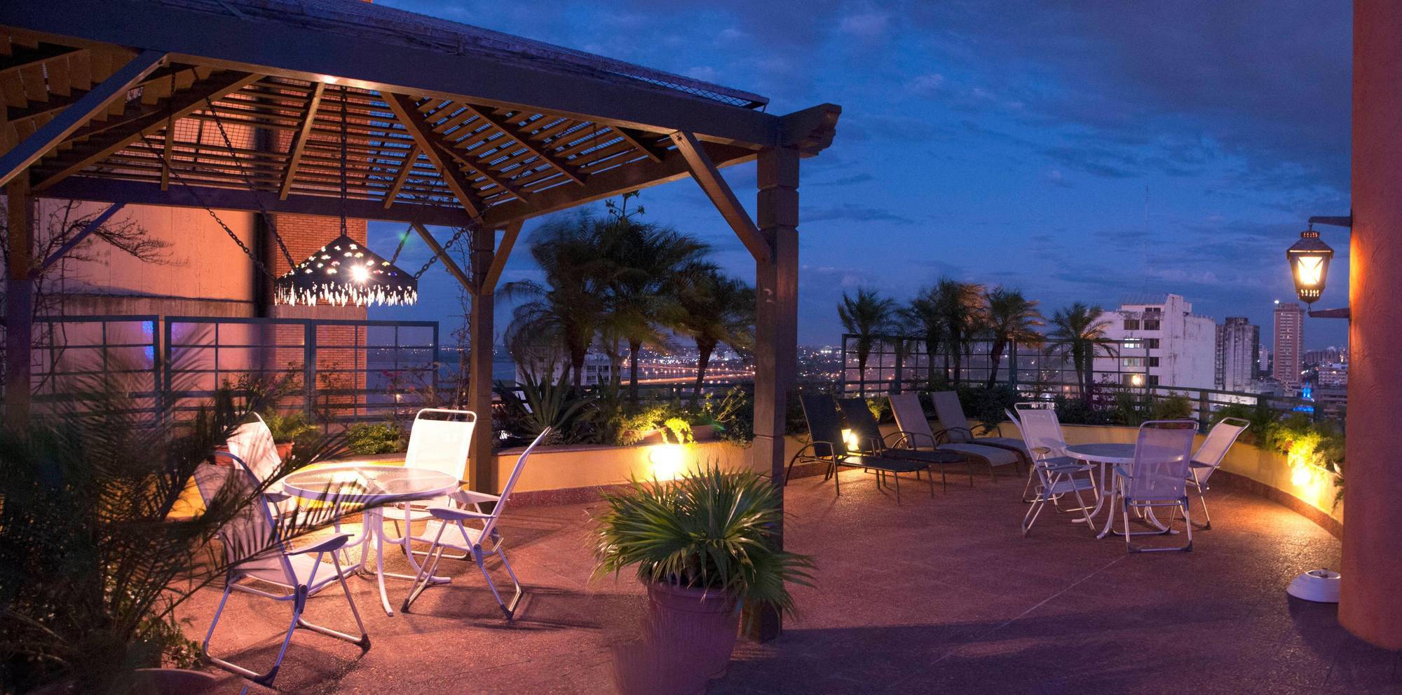 אסונסיון Hotel Las Margaritas מראה חיצוני תמונה
